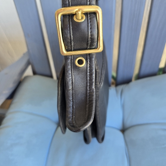 Coach Legacy No F13- 9951Black Leather Crossbody Bag Great Condition 10x11 - Picture 12 of 16